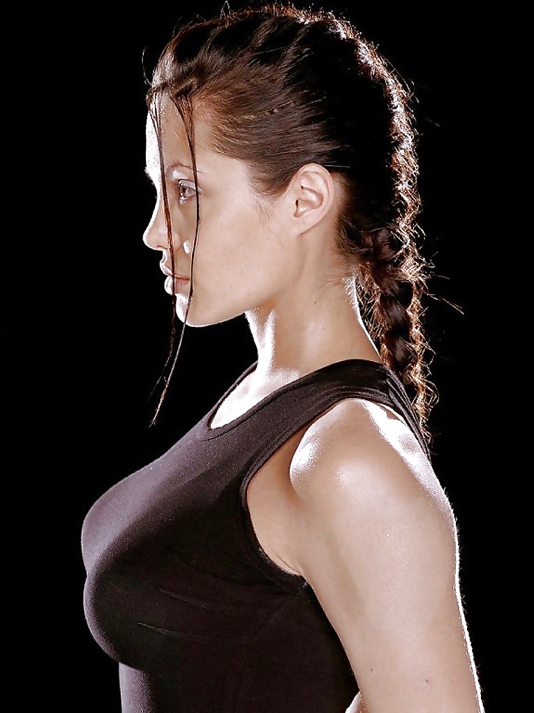 Angelia Jolie - Lara Croft #27205370
