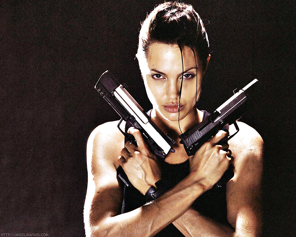 Angelia Jolie - Lara Croft #27205381