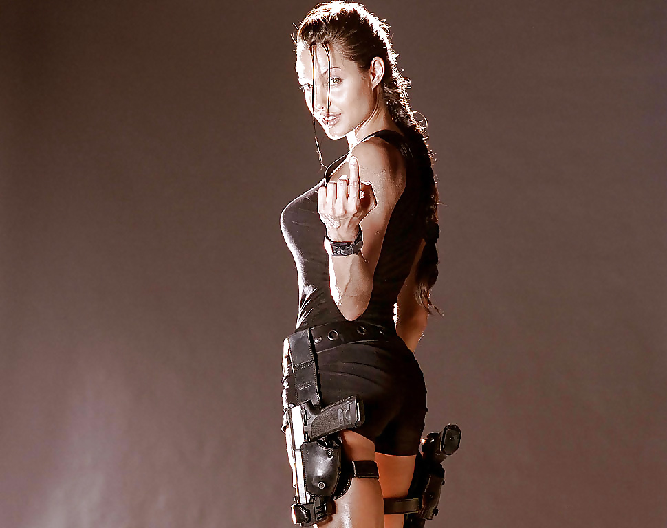 Angelia jolie - lara croft
 #27205393