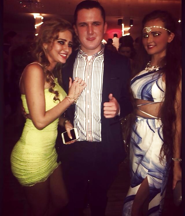 Cualquier excusa para vestirse como una zorra
 #40478482