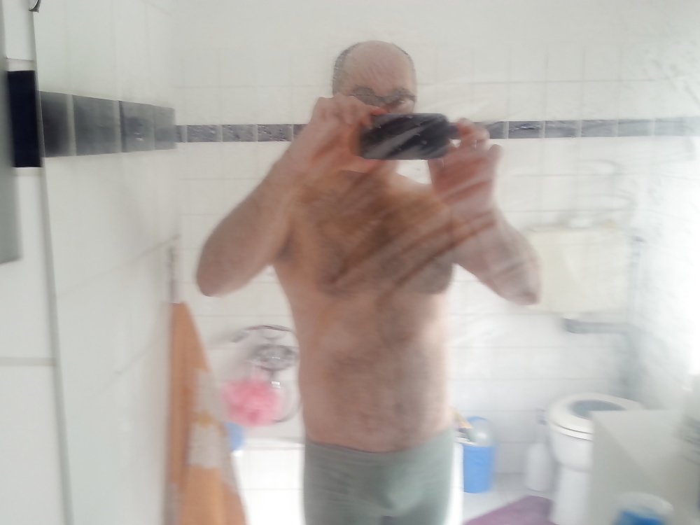 ムラムラする
 #29156411