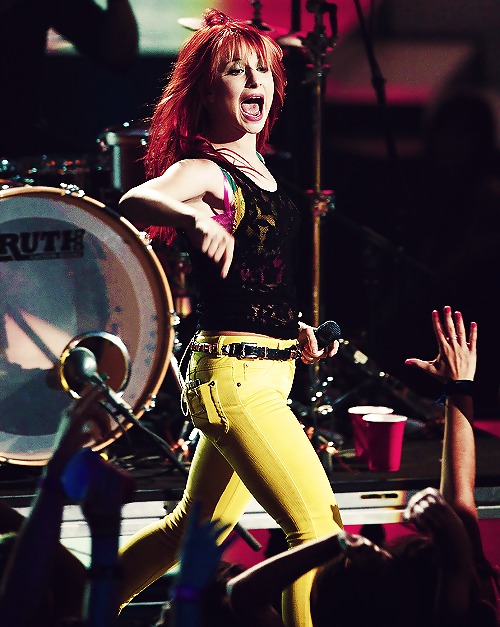 Hayley Williams Part 3 #37581191