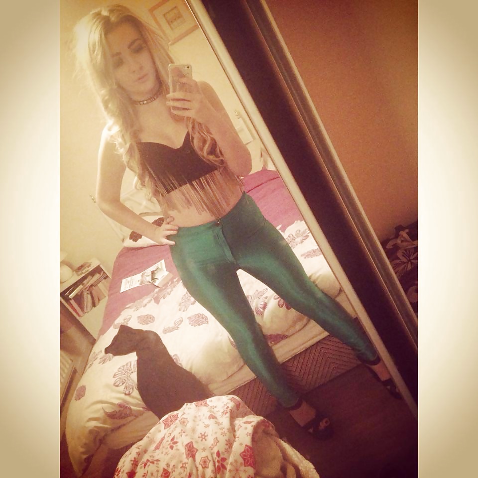 Más chicas sexy
 #39304358