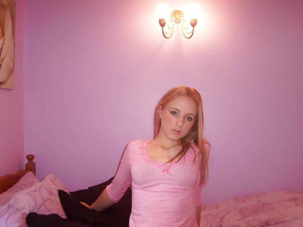 Amateur Teen Blonde in Bedroom #23033750