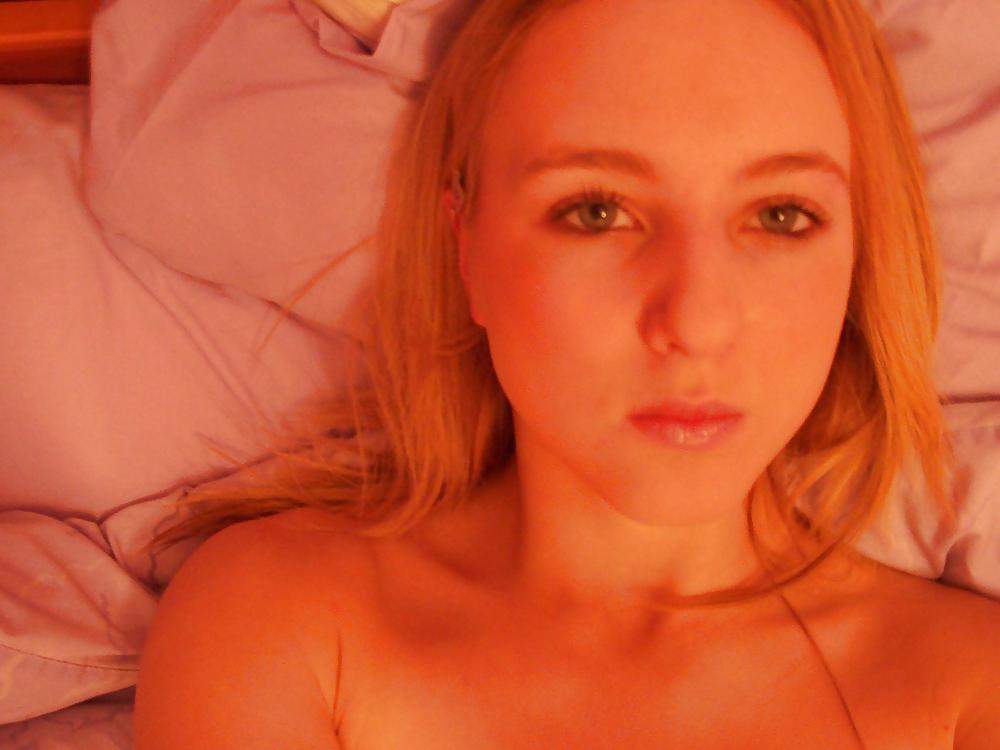 Amateur Teen Blonde in Bedroom #23033851