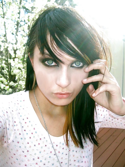 Goth Amateur #31254326