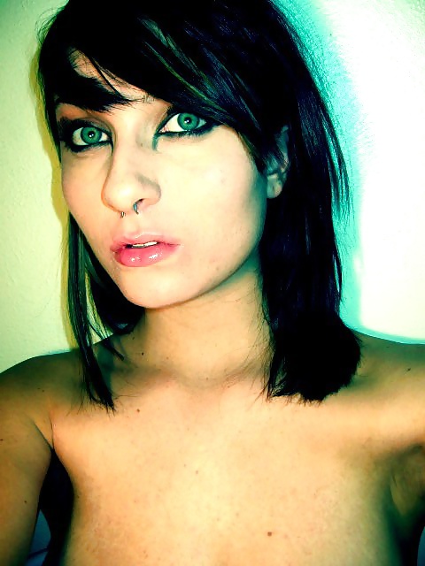 Goth Amateur #31254474