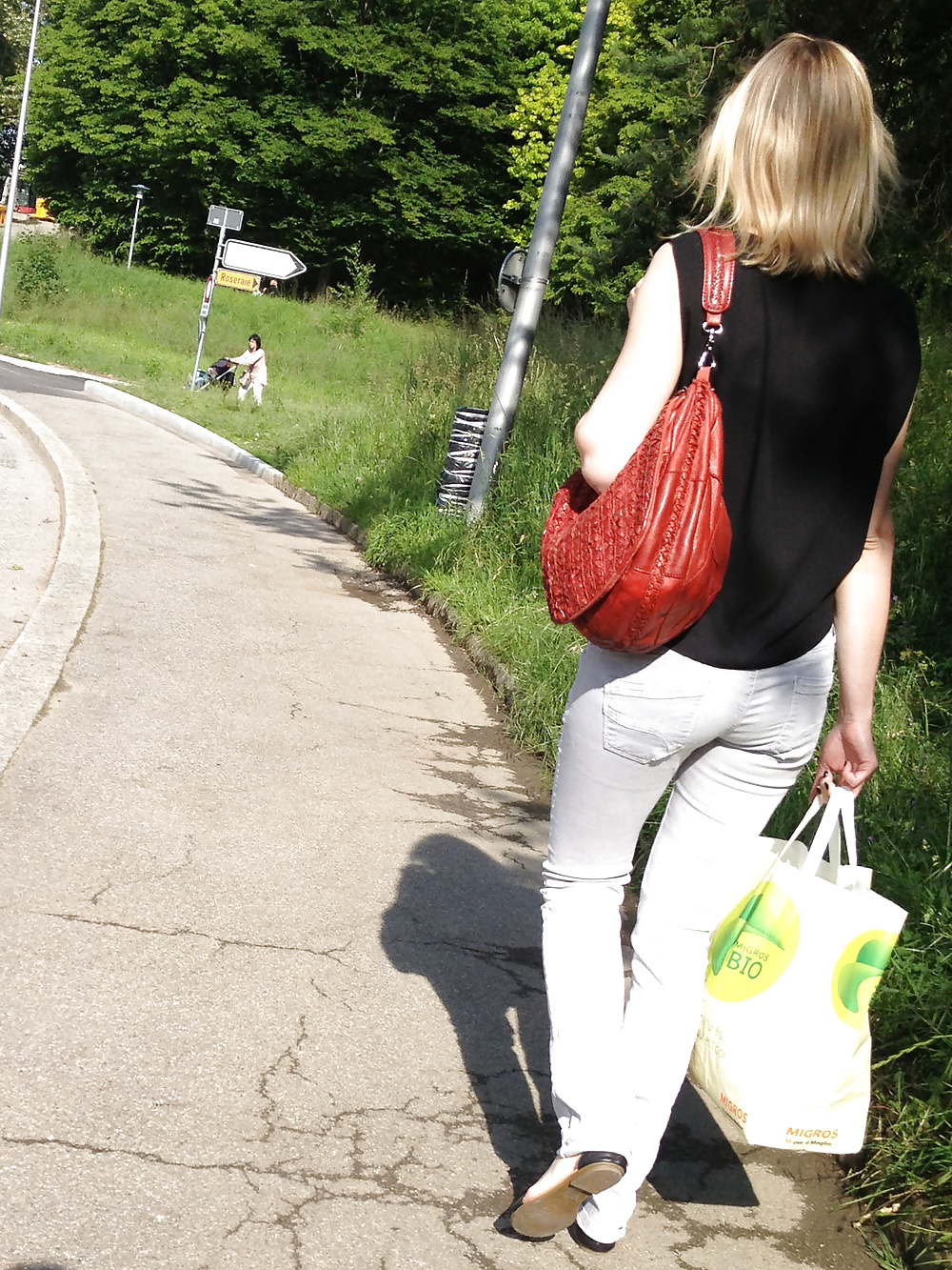 Swiss Candid Street Asses  2 #25814025