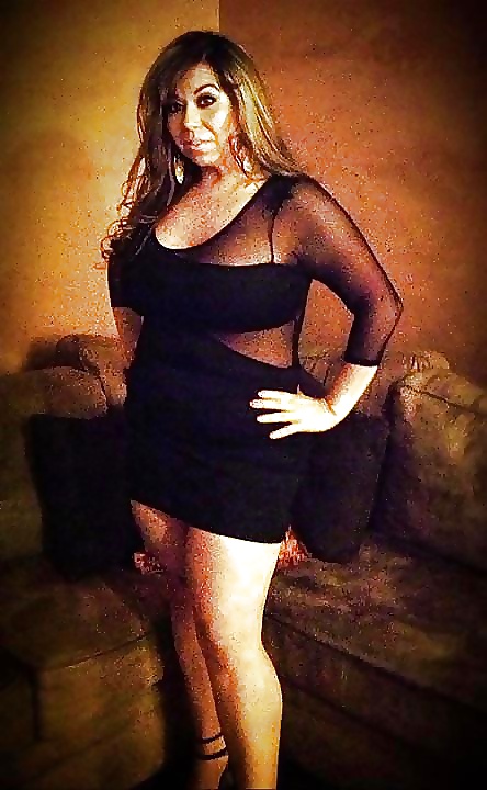 La siempre sexy...lil black dress- v
 #27396331