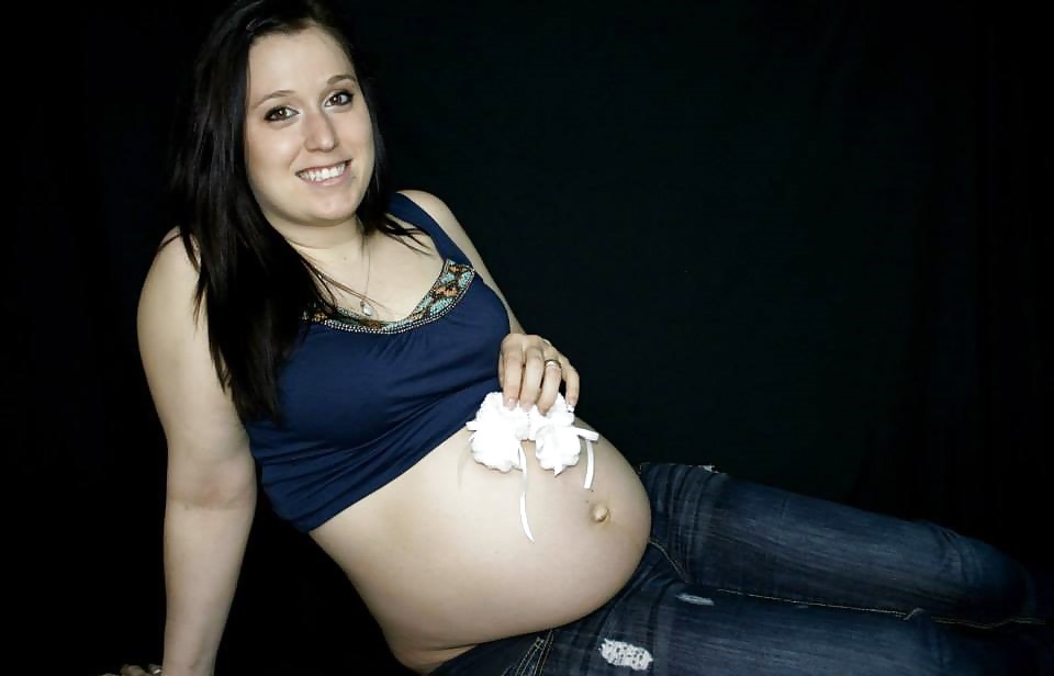 Emilie B enceinte - pregnant #32893666
