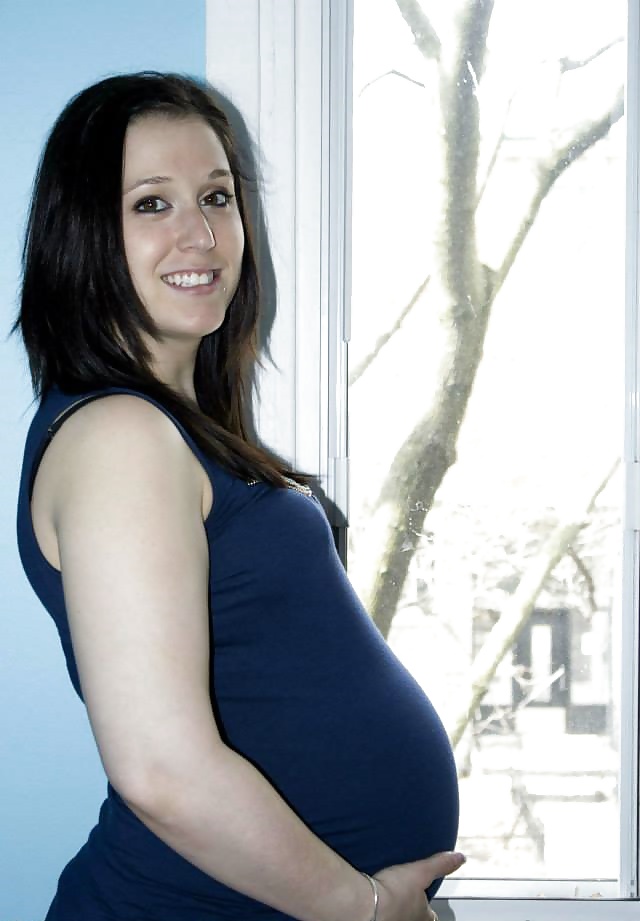 Emilie B enceinte - pregnant #32893716