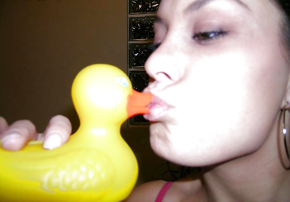 BUSTY AMATEUR TEEN AND HER RUBBERDUCK #40109657