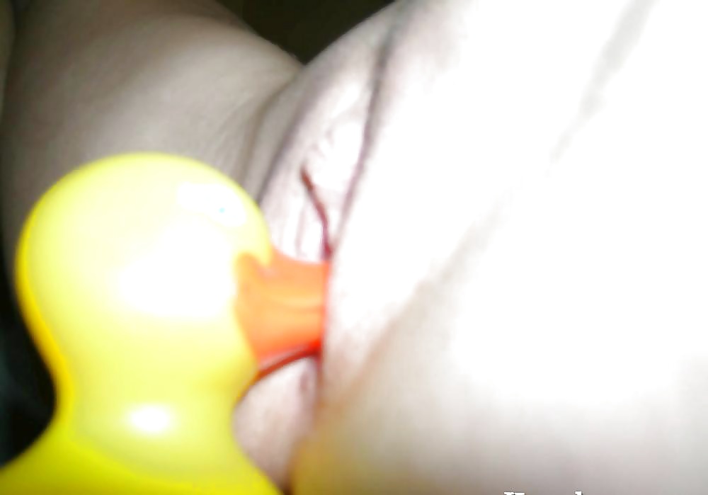 BUSTY AMATEUR TEEN AND HER RUBBERDUCK #40109749