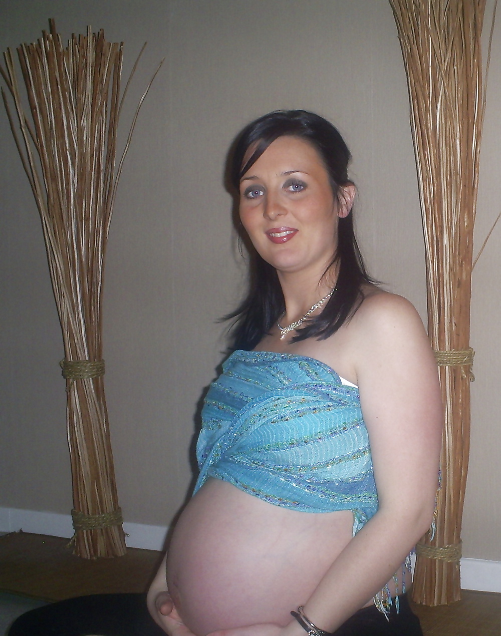 Vanessa b enceinte - pregnant 3
 #28878317