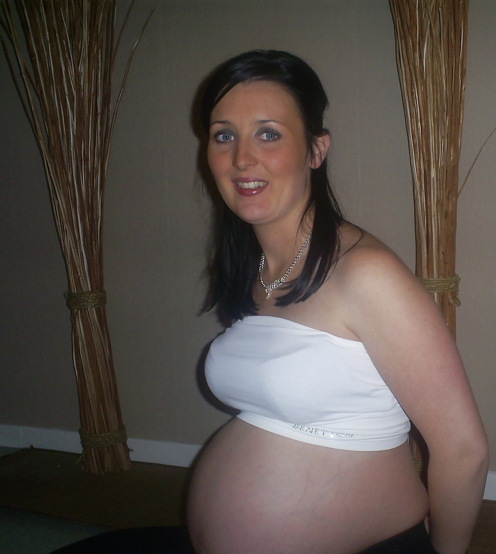 Vanessa b enceinte - pregnant 3
 #28878358