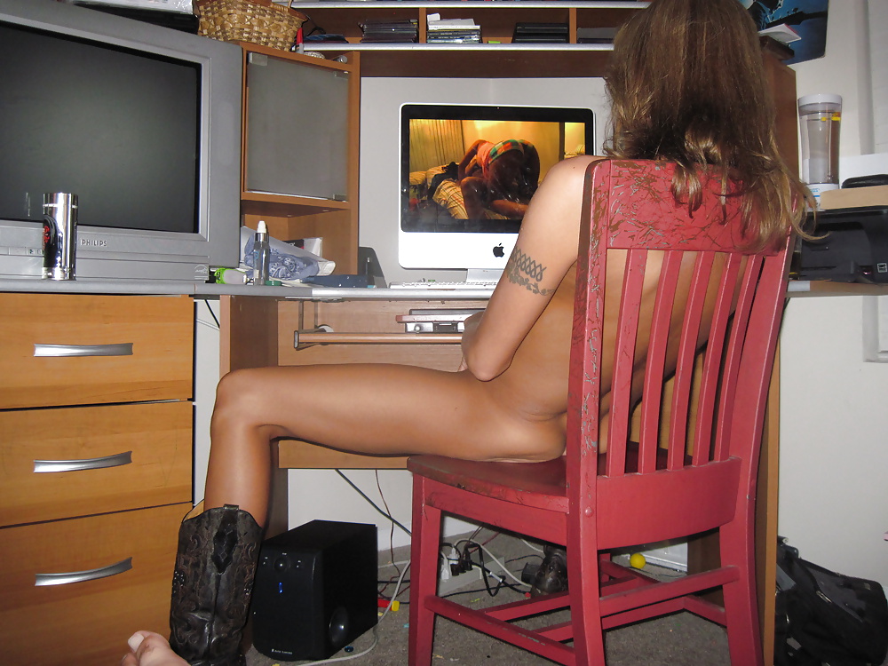 Wife Playing with Herself While Watching Porn #34980994