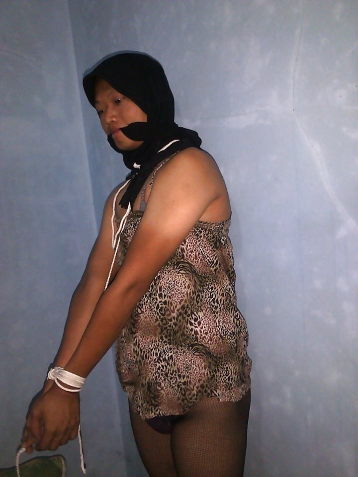 Indonesian- Hijab Bdsm #32857764