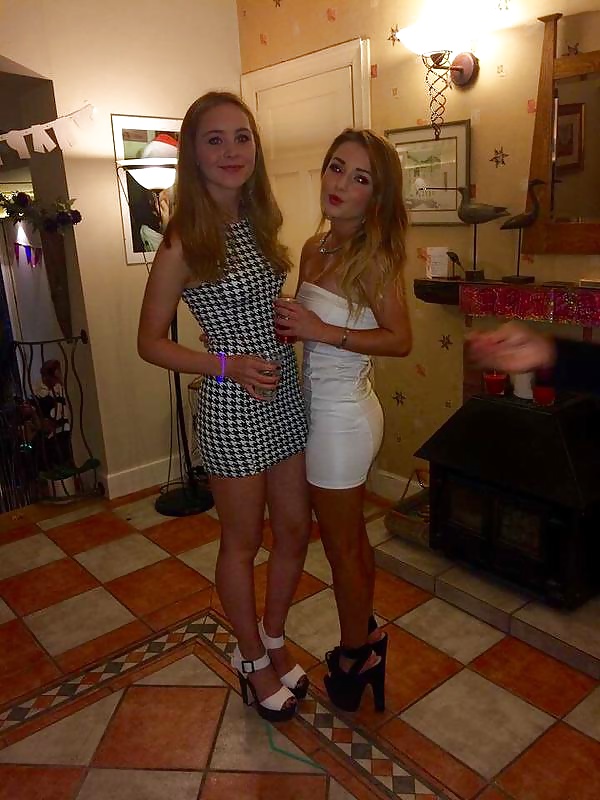 Hotties In Den Kleidern 7 #40903359