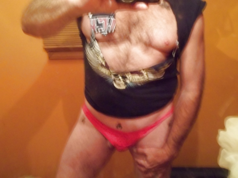 Putas de la polla
 #25402974