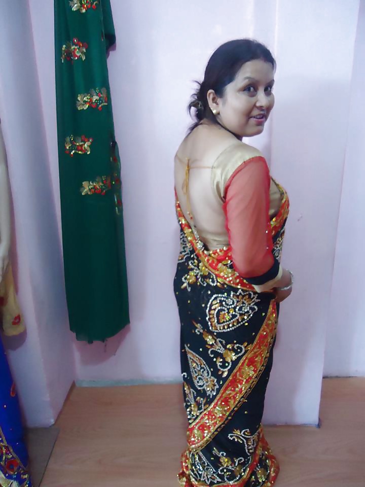 Want to fuck these hot nepali moms #39657381