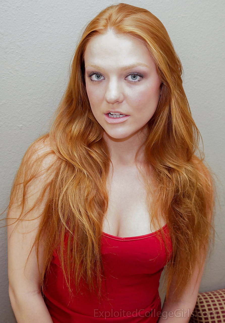 Redhead Farrah on ExCoGi #25699257