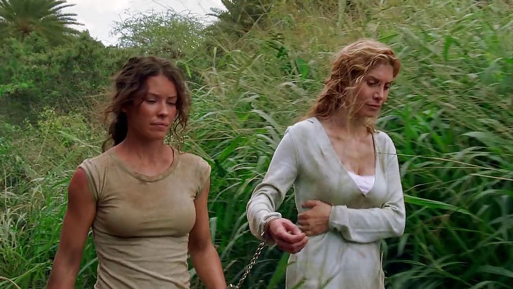 ELIZABETH MITCHELL&EVANGELINE LILLY #23108757