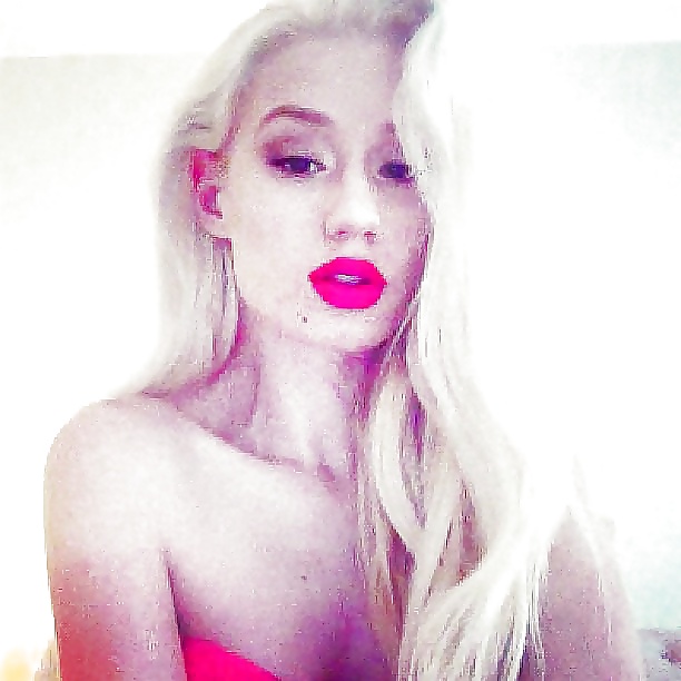 Fotos que me han hecho correrme parte 2
 #27018868