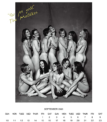 Nude Calendar Girls. Profiter De La Recherche De Votre Anniversaire. #30114806