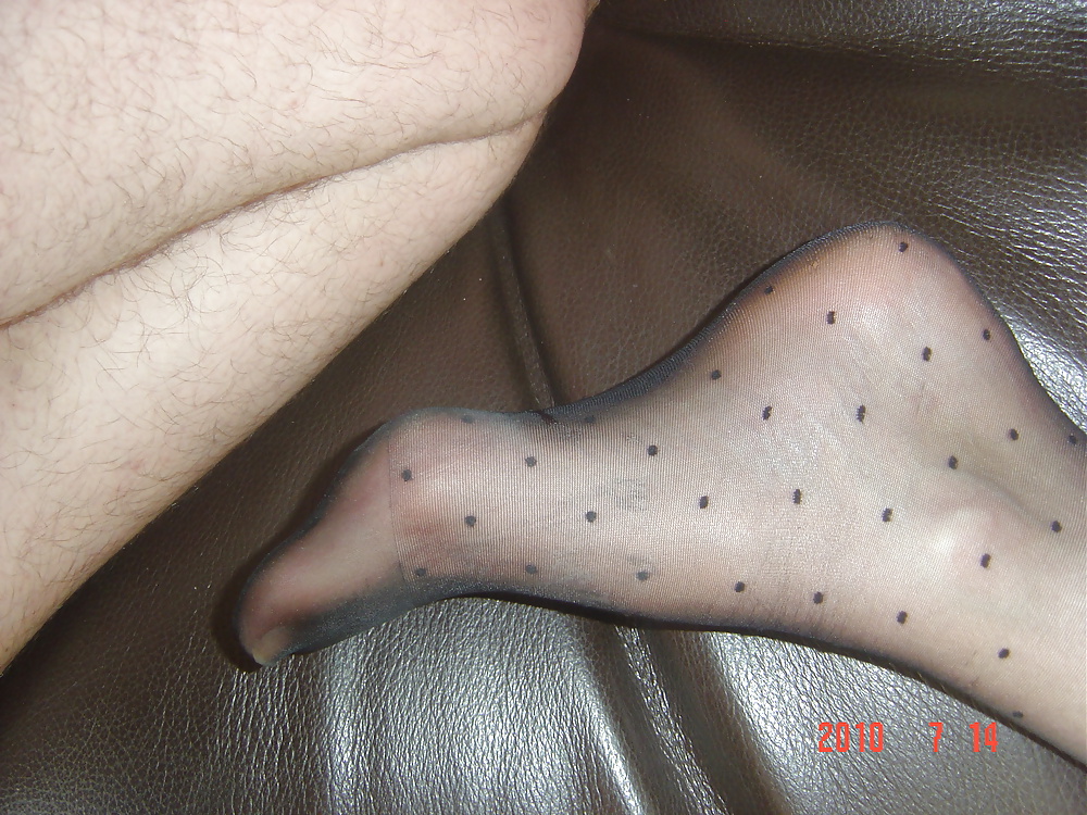 Footjob cyr14
 #29136781