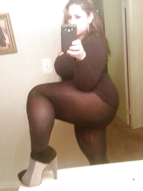 BBW Selfies #31375456