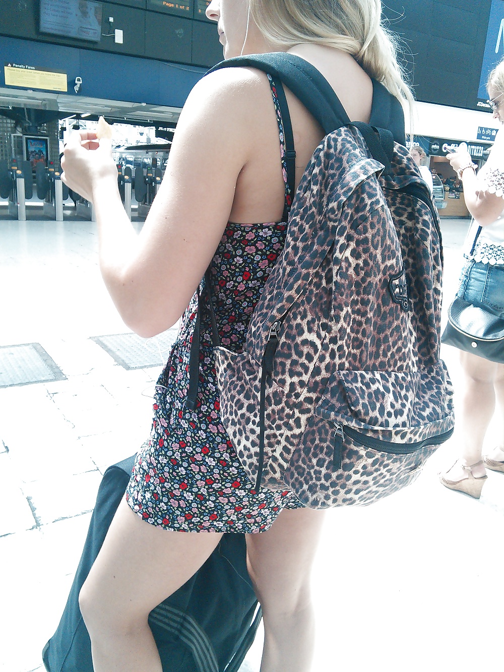 Londonperv's candids 2014 - at the station vol.6
 #32877730