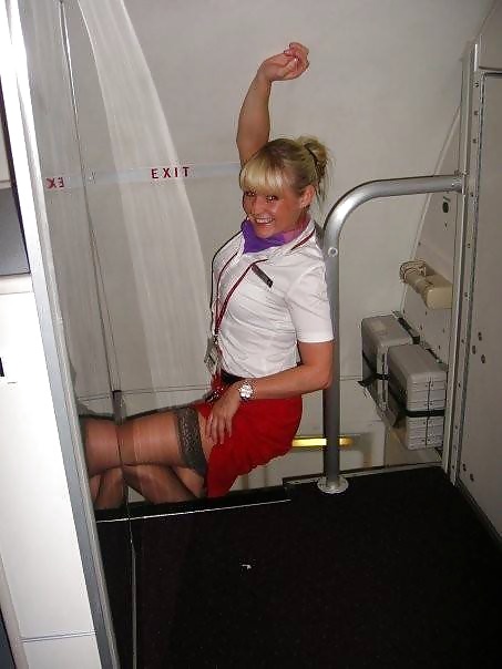 Stewardess e hostess in calze di nylon
 #32758469