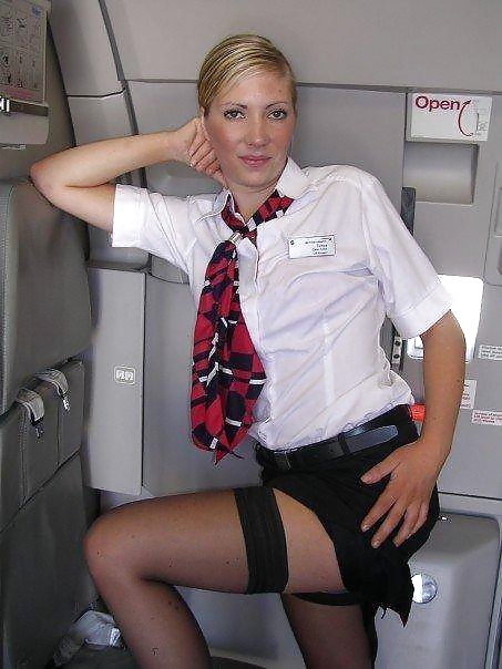 Azafata y airhostess en nylons
 #32758613