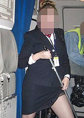 Azafata y airhostess en nylons
 #32758685