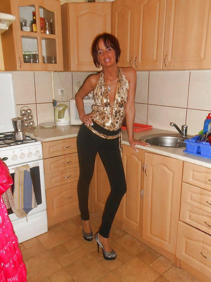 40歳以上の男性
 #23136539