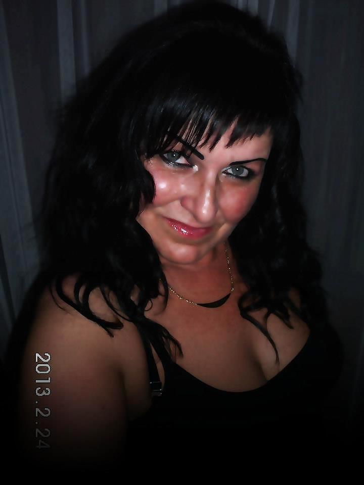 40歳以上の男性
 #23136594