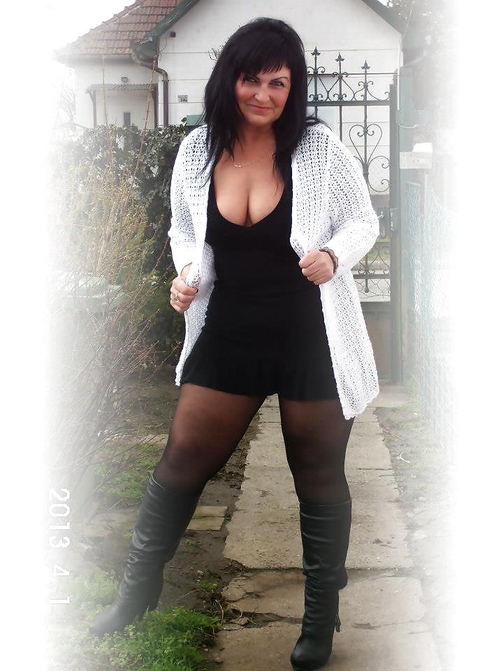 40歳以上の男性
 #23136612