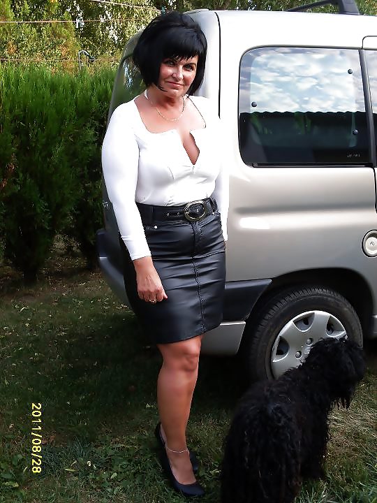 40歳以上の男性
 #23136652