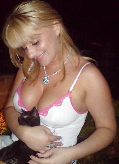 40歳以上の男性
 #23136655