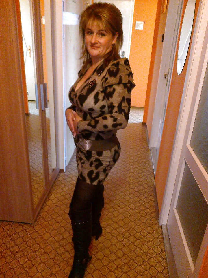 40歳以上の男性
 #23136713