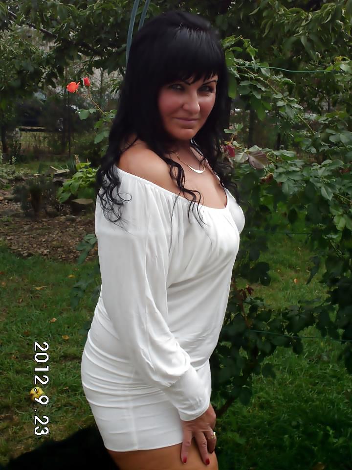 40歳以上の男性
 #23136883