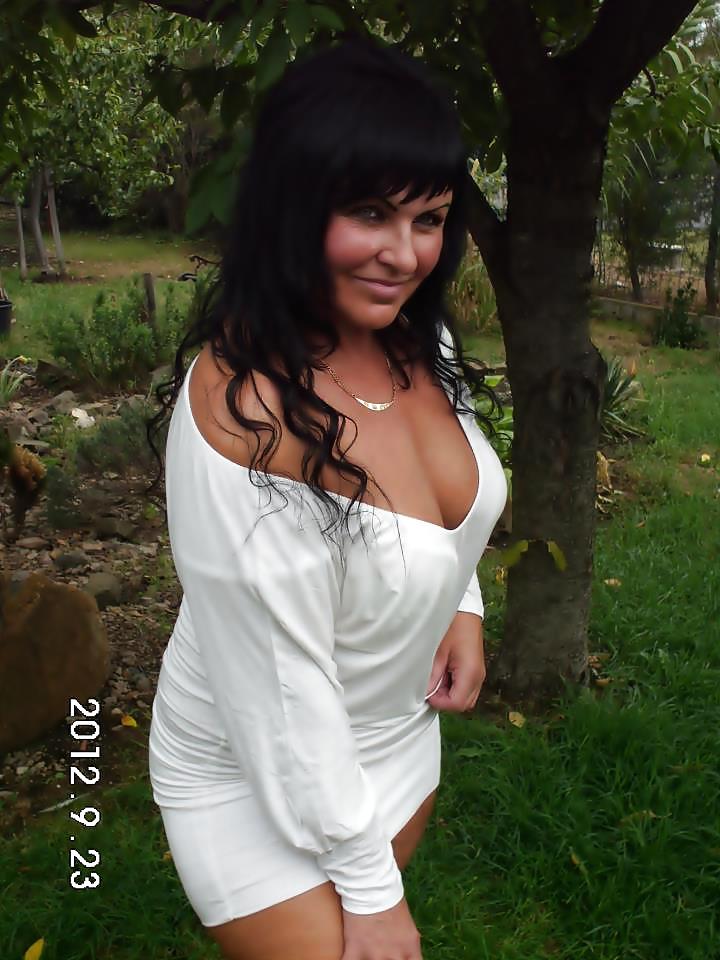 40歳以上の男性
 #23136938