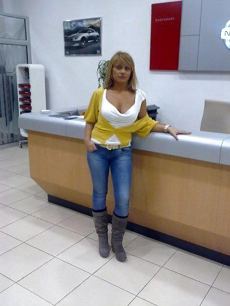 40歳以上の男性
 #23136943