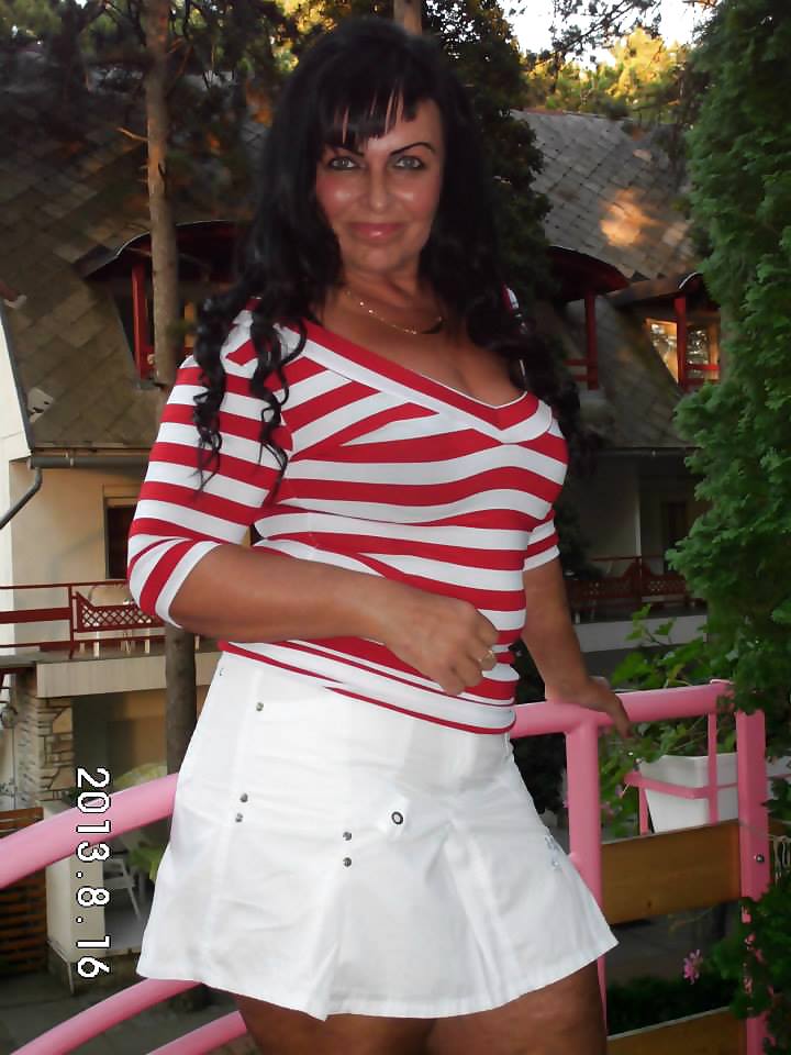 40歳以上の男性
 #23136983