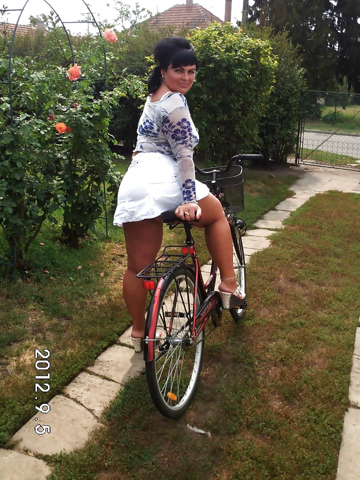 40歳以上の男性
 #23137002