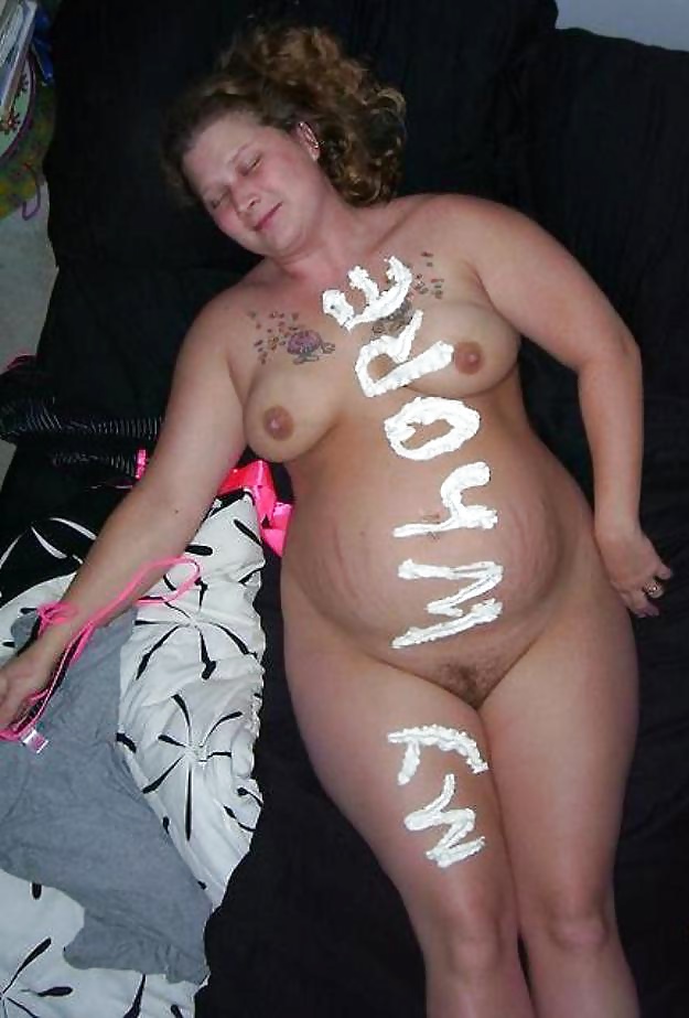 NOTEPAD SLUTS INCL ME 2! #39145852