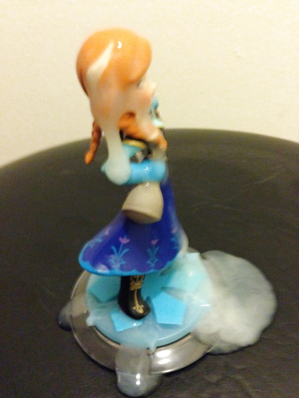 Let it go, featuring anna from frozen
 #38943077