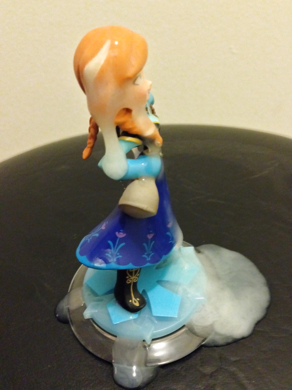 Let it Go, featuring Anna from Frozen #38943086