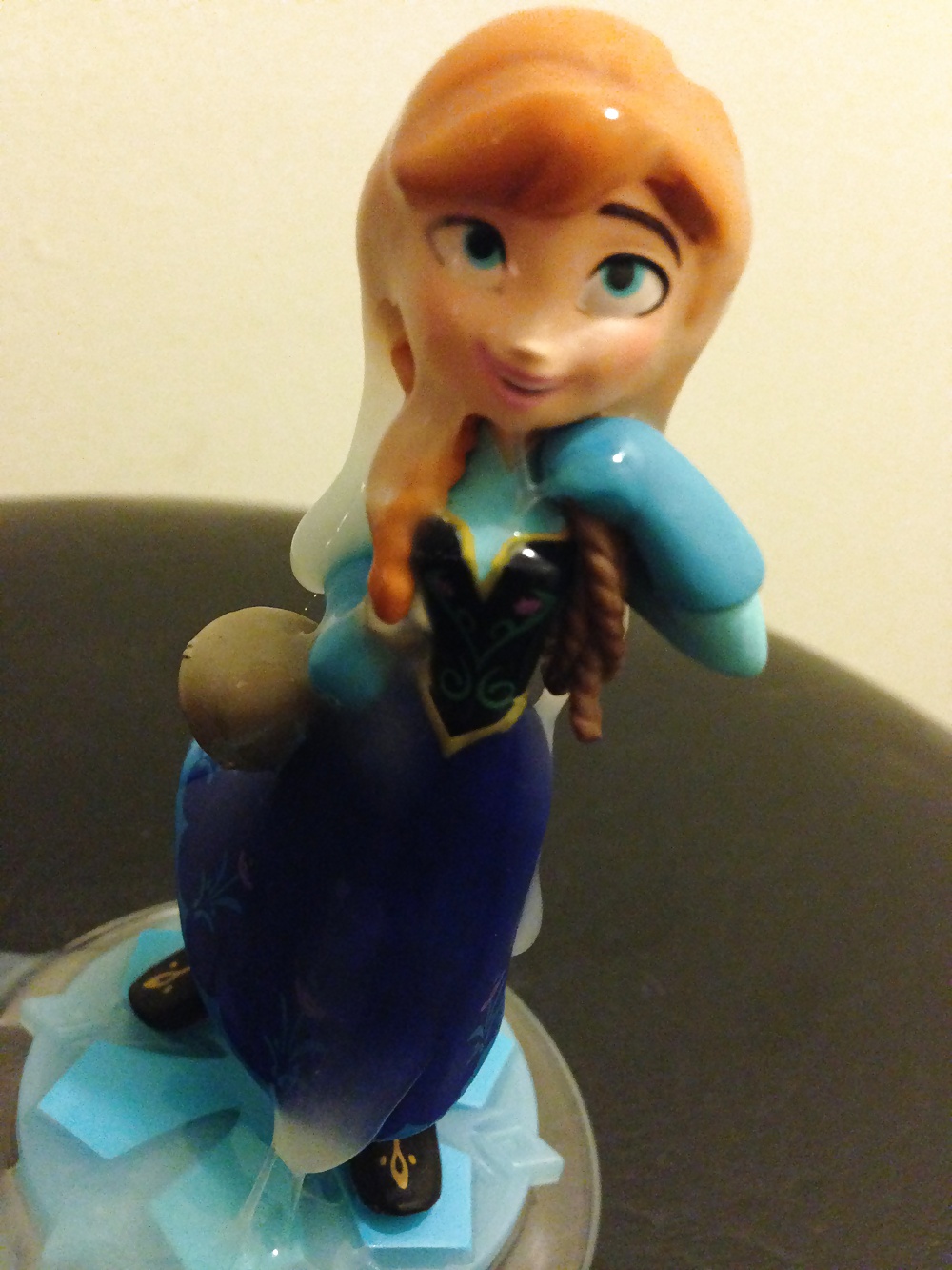 Let it go, featuring anna from frozen
 #38943192
