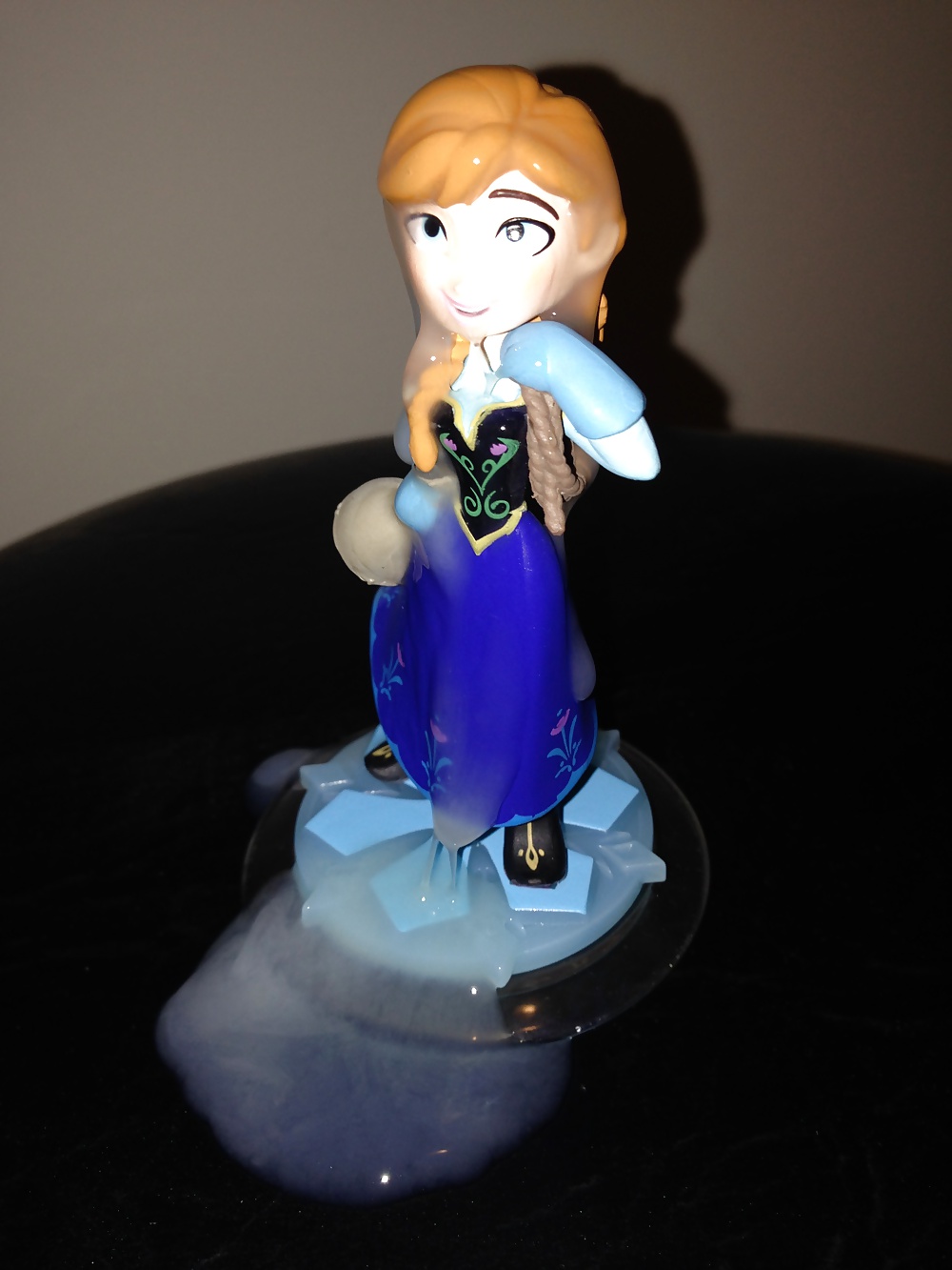 Let it go, featuring anna from frozen
 #38943211